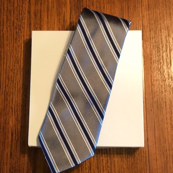 Nautica Striped Tie - Picture 2 of 9